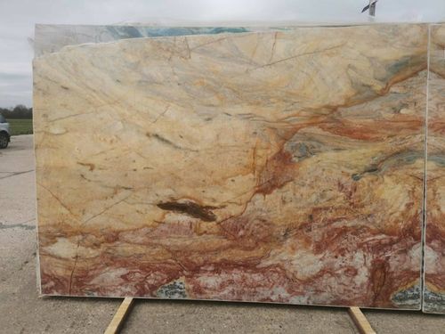 COLIBRI RUBI QUARTZITECustom Quartz Slab