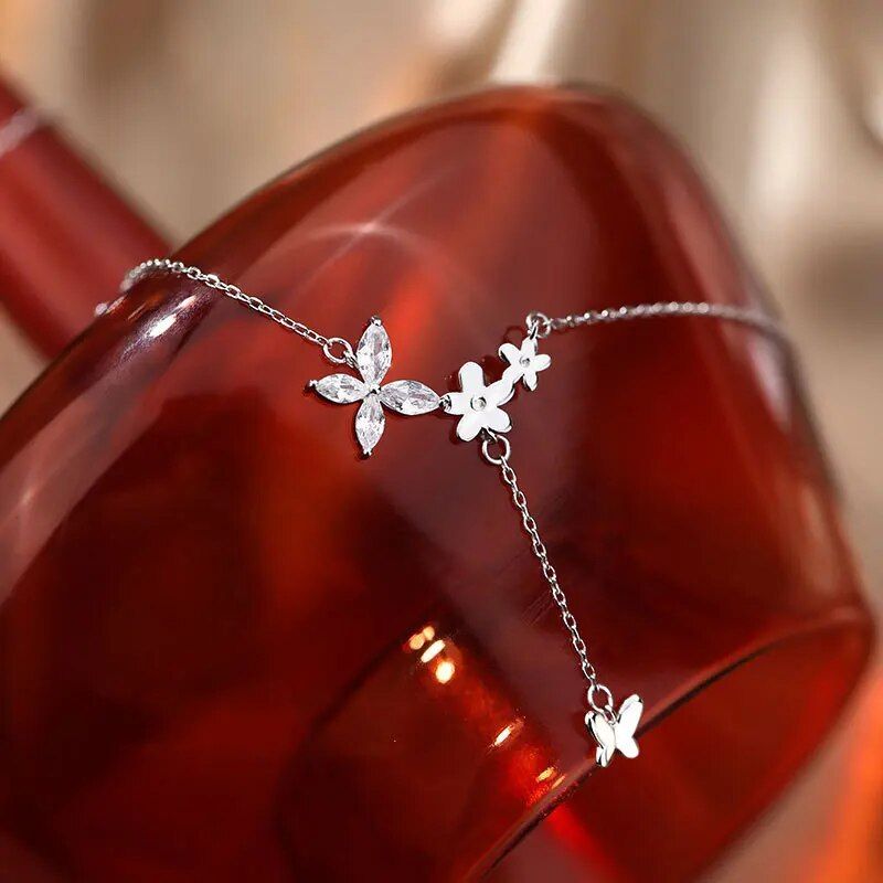 925 Sterling Silver Butterfly Necklace Female Sweet Temperament Flower Clavicle Chain Party Birthday Gift Engagement Jewelry