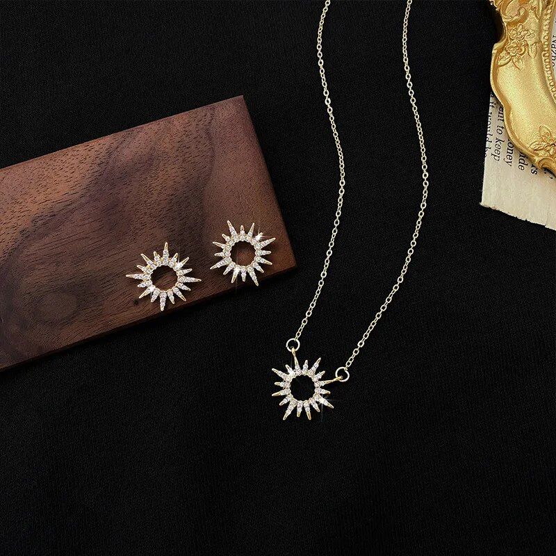 Sun Necklace Female 925 Sterling Silver Flash Diamond Simple Temperament Star Clavicle Chain To Send a Friend Jewelry Gift Set