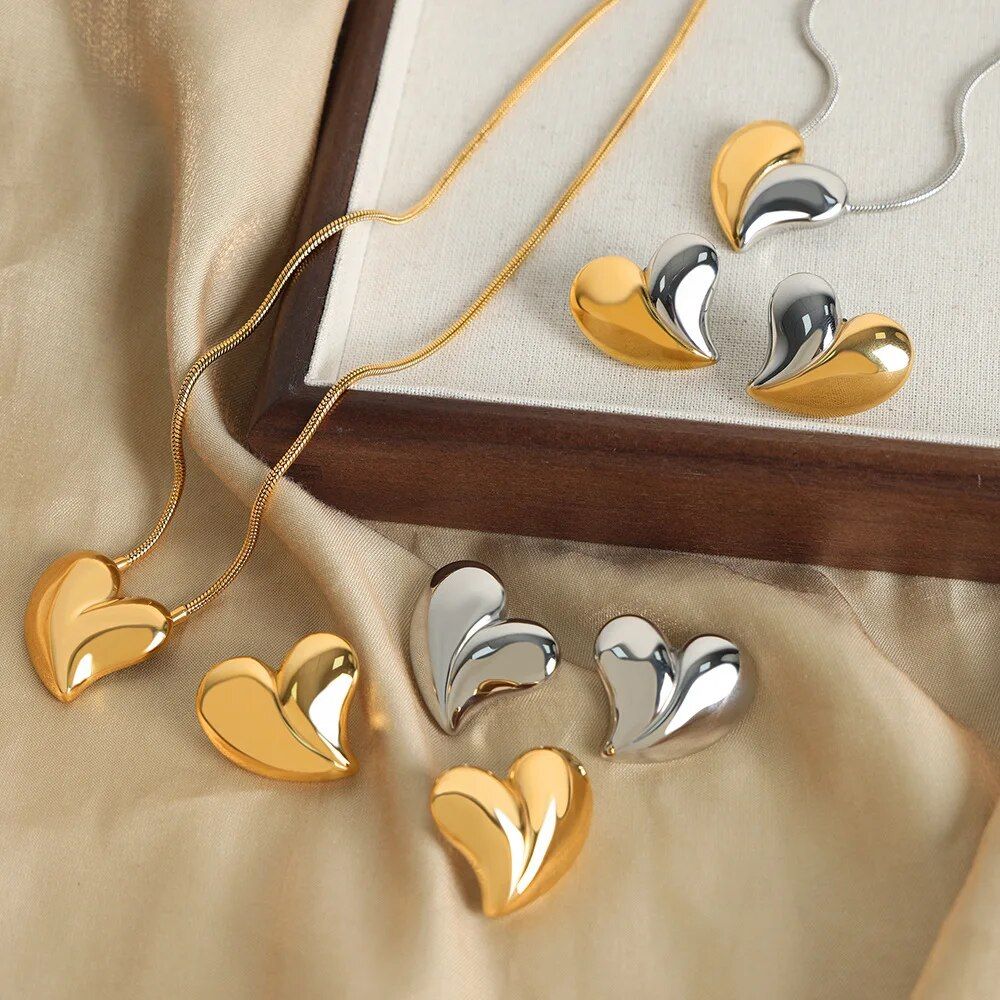 Fashion Love Hoop Earring New Tendy Jewelry Party Vintage Gold Color Heart Pendant Necklace Earrings Set for Women Girls