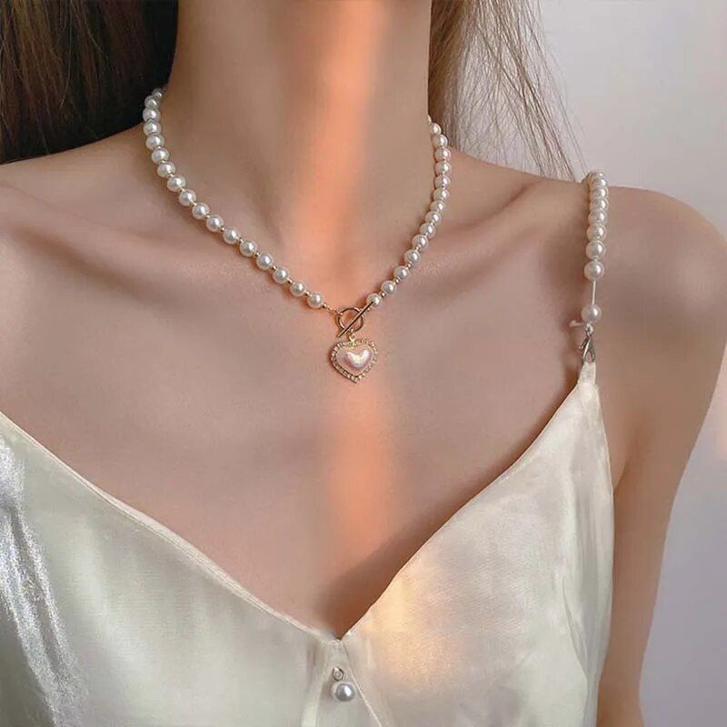 New Super Fairy Temperament Imitation Pearl Love Necklace Cold Wind Sweet And Simple OT Buckle Clavicle Chain For Women