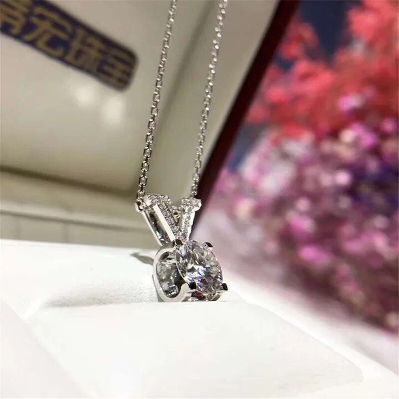 Silver 1 CT Cow Head Cut Excellent White D Color Diamond Test Moissanite V Shape Necklace Women Wedding Gift Silver 925 Jewelry