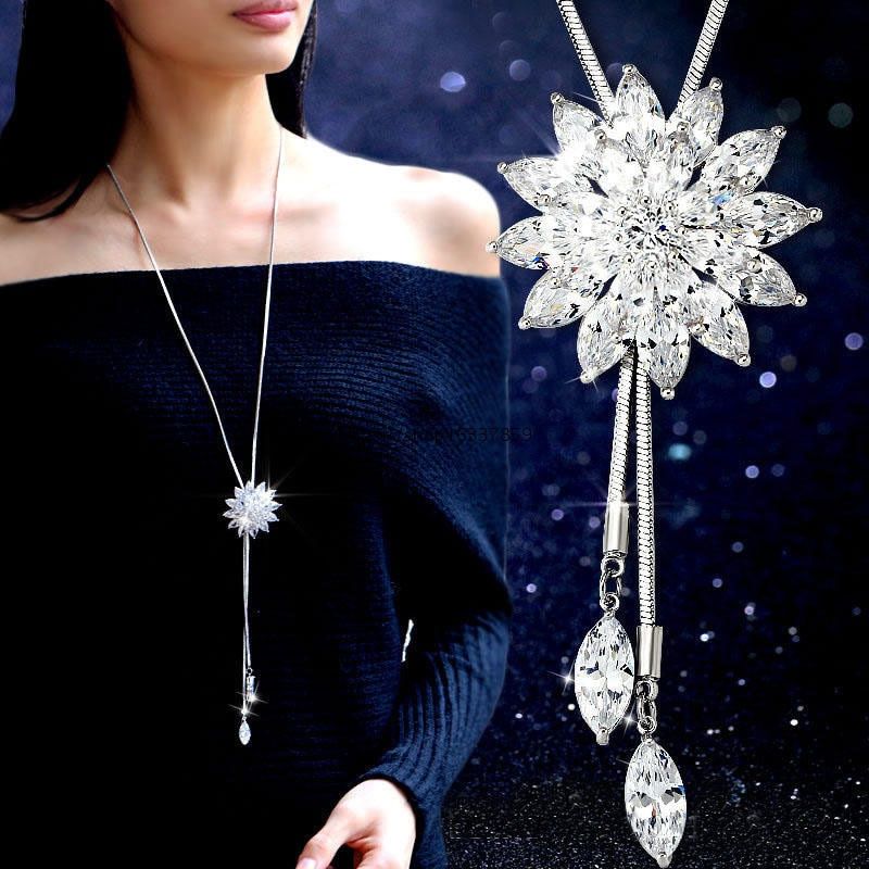 Fashion Crystal Snowflake Pendant Necklace for Women Zircon Flower Long Sweater Chain Winter Jewelry Accessories Gift