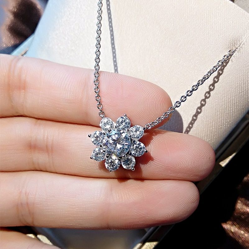 14K Moissanite Necklace For Women 1 CT D Color VVS1 Excellent Cut Round Diamond Sunflower Pendant Necklace 925 Silver Jewelry