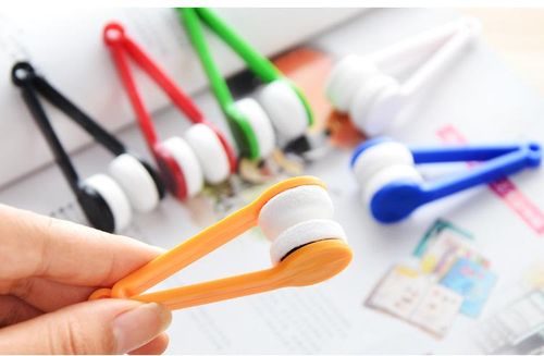 2-in-1 Portable Lens Cleaning Clip