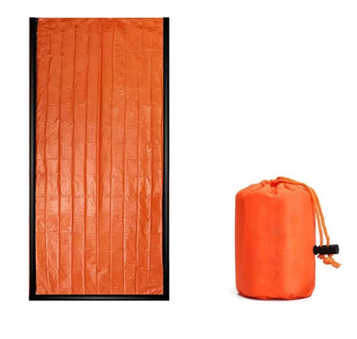 🔥Emergency Waterproof Sleeping Bag（Send a whistle）