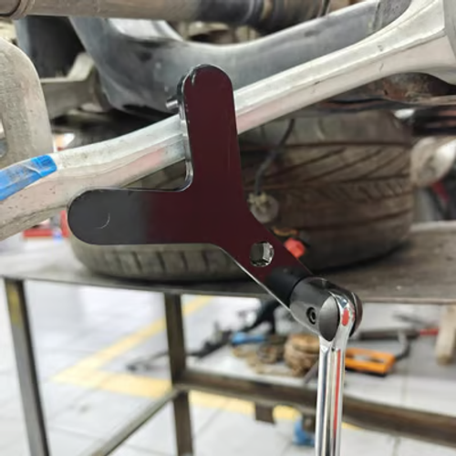 Car lower control arm disassembly tool