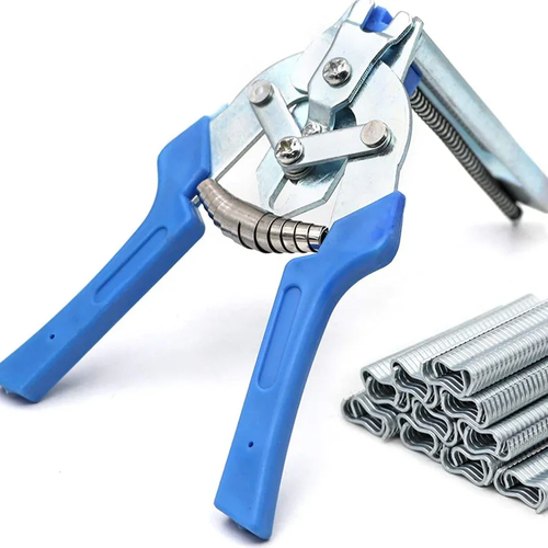 😎Building a wire fence with Type M Nail Ring Pliers,makes your work efficiency with the automatic nailing design, all you have to do is to clip through it. Get Yours here👉👉