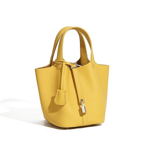 Bolsa balde de couro genuíno