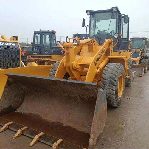 90% New-LiuGong CLG833 wheel loader(Bucket size 1.7m³)