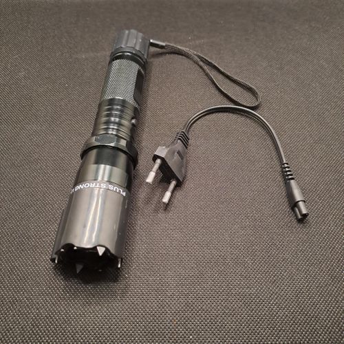 Tactical Flashlight • Self-Defense Tool • Emergency Laser