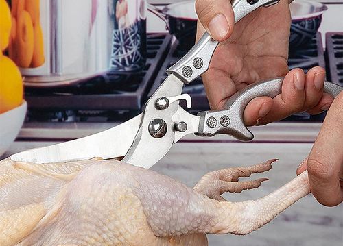 Kitchen chicken bone shears