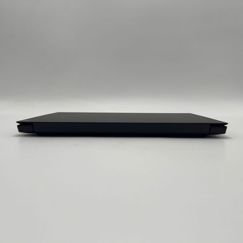 95% new and used Lenovo laptops E14