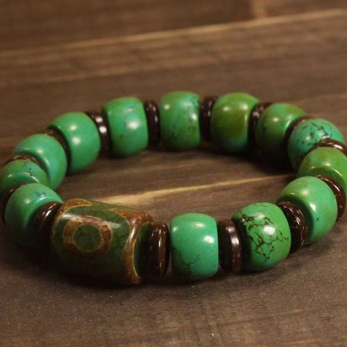 Three-Eyed Dzi Bead Bracelet