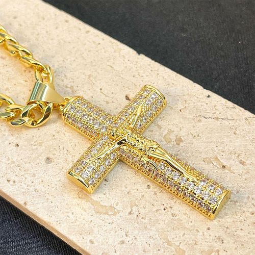 Hot-selling Large-sized Diamond-encrusted Cross Pendant with 18K Gold-plated Cuban Chain Necklace - Hip-hop Style Fashion Jewelry