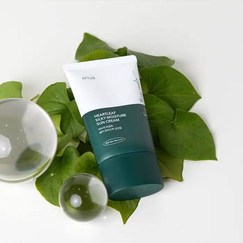 Anua Silky Moisturizing Sunscreen SPF50 + PA ++