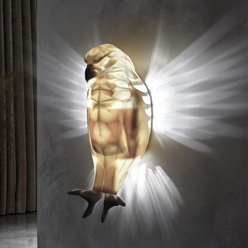Candeeiro de parede LED com motivo de águia