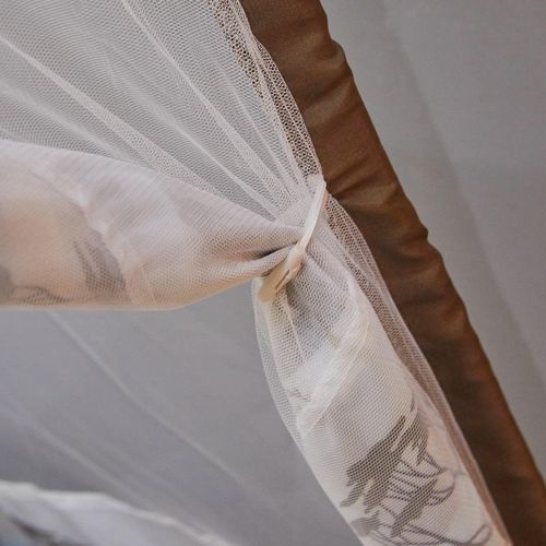 Mosquiteiro dobrável portátil com formato de yurt