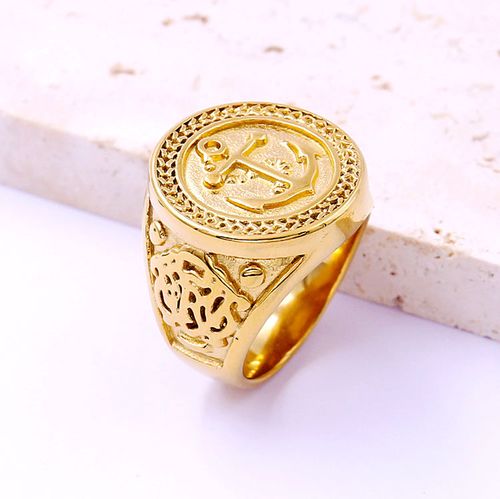 Best-Selling Punk Retro-Style Jewelry: 18K Gold Sovereign Men's Ring