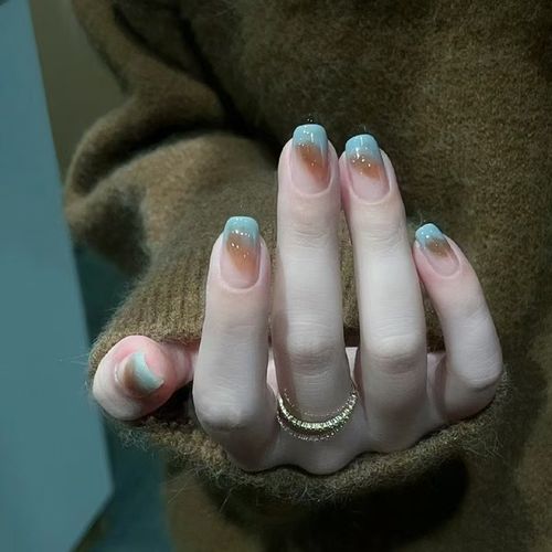 Wearable manicure high-end nail stickers removable