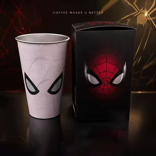 Gobelet à café glacé de 700 ml à changement de couleur, avec couvercle, paille et cadeaux