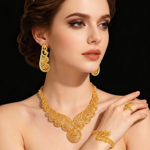 Exquisite Filigree Gold‑Plated 4‑Pcs Jewelry Set