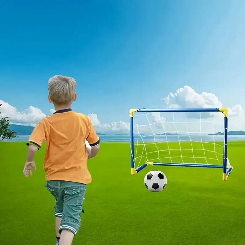 But de football en plastique pour enfants