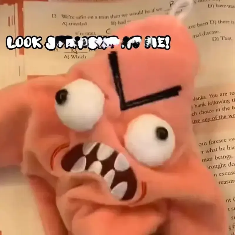 83 jouets en peluche