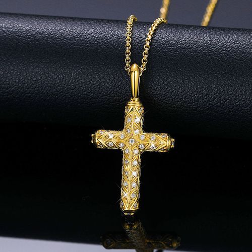 Unique  Design  14K Gold Plated 925 Sterling Silver VVS Moissanite Diamond Cross Pendant Necklace