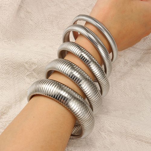 Gold Bracelets for Women