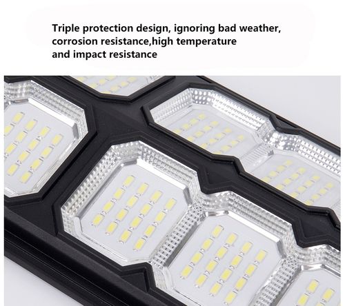 Intelligent human body sensor solar street light