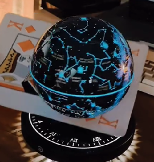 Magnetic levitation globe