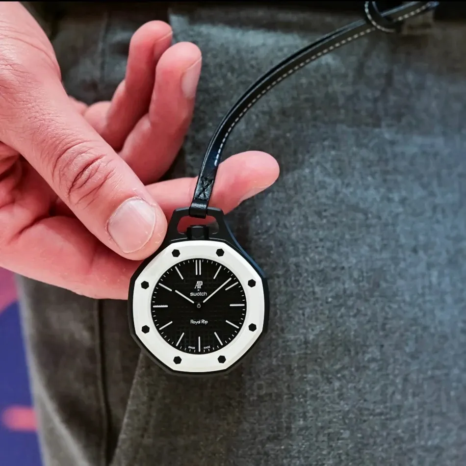 Swatch AP Royal Pop