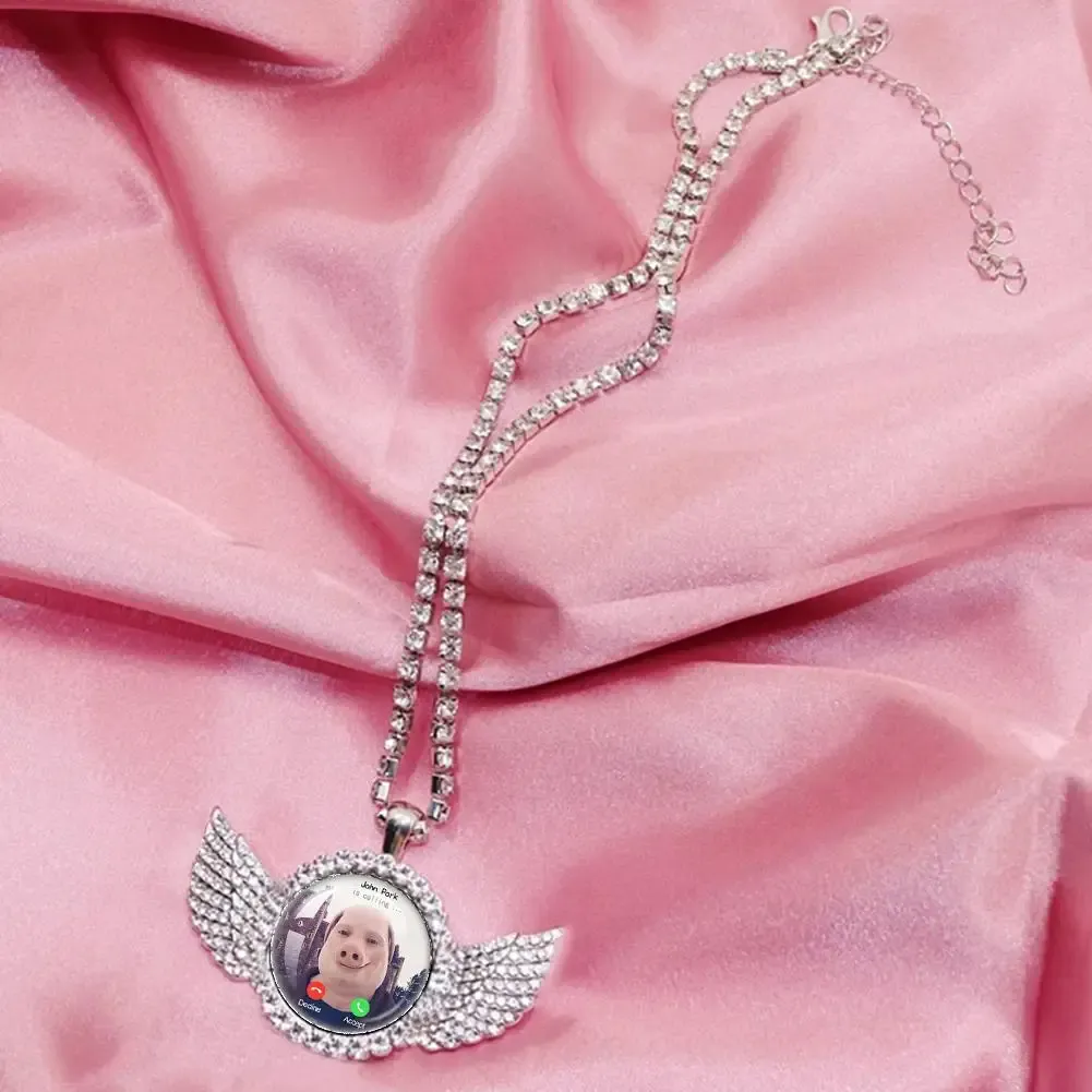 Collier amusant John Pork appelle