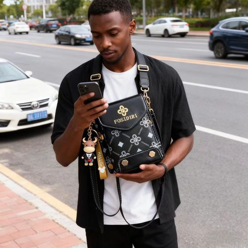 👨‍👩‍👧‍👦FOSIDIRI Black Patterned Crossbody Phone Bag with Cow Charm👇