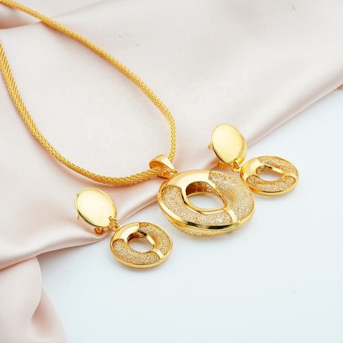 Women's Fashion Circle Shape Hollowed-out 24K Gold Plated Alloy Jewelry Set Party Wedding Holidays Gift