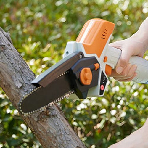 550 watt powerful cordless lithium battery electric chain saw for household use