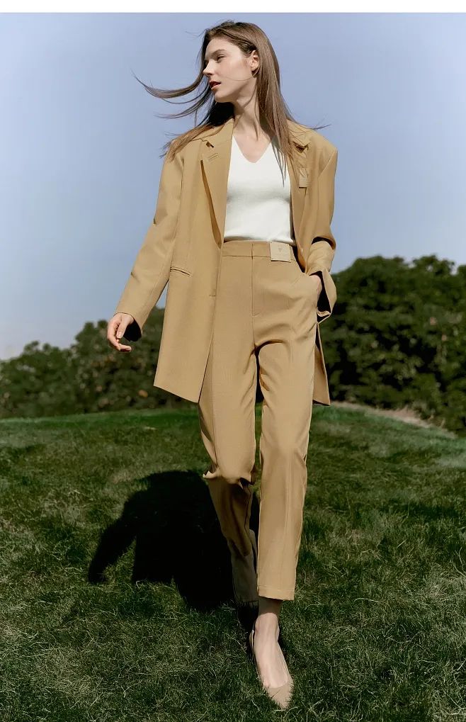 KHAKI SUIT