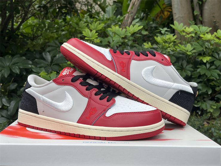 Cheap Trophy Room x Air Jordan 1 Low OG Home HV6157-100 Shoes