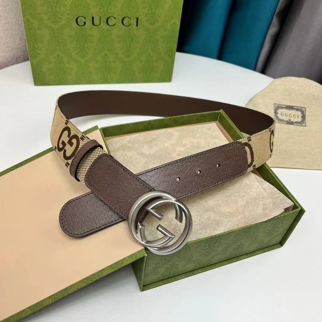 Gucci GG Supreme Belt With Silver G Buckle