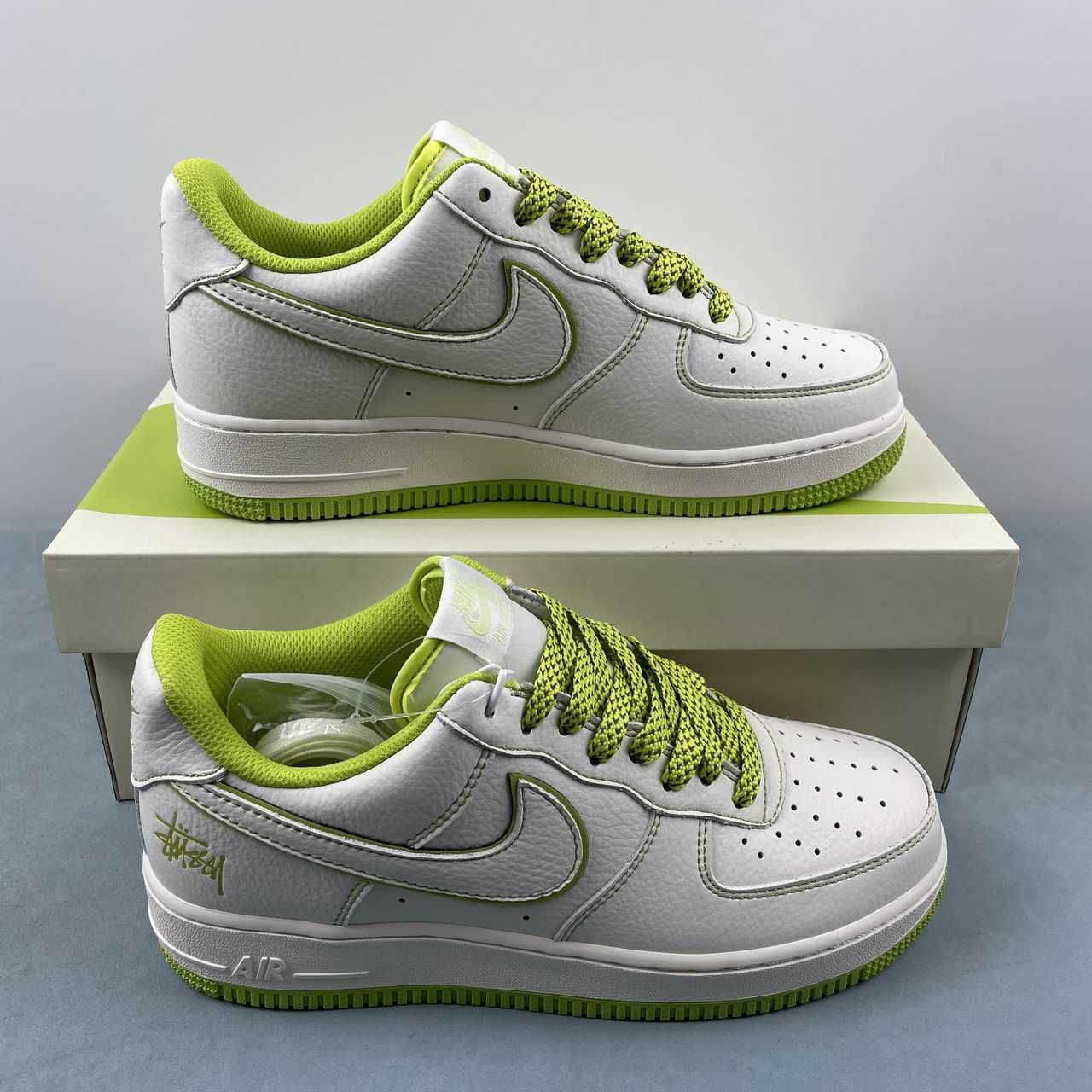 Stussy x Nike Air Force 1 07 Low White Apple Green UN1635-888