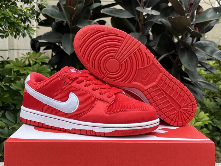 Nike Dunk Low GS Valentine's Day 2024 Women's FZ3548-612 Red