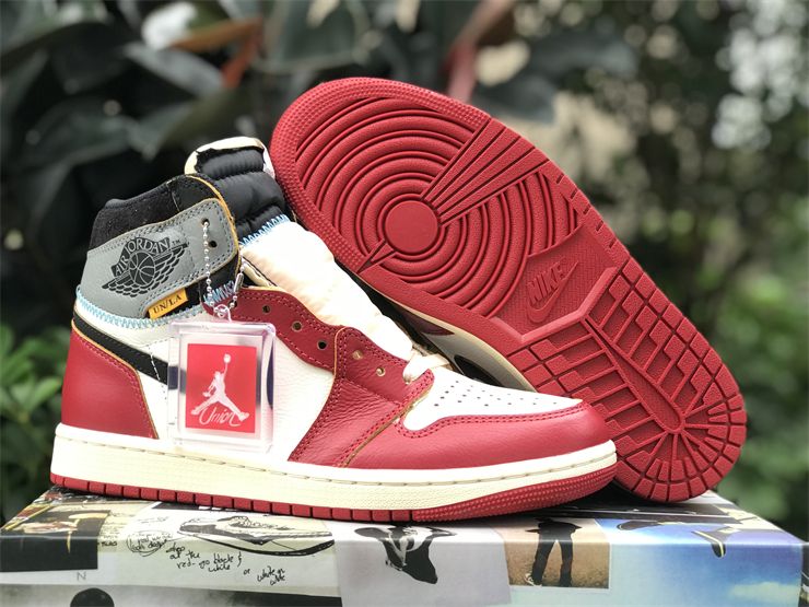 Union LA x Air Jordan 1 High OG Chicago Shadow HV8563-600
