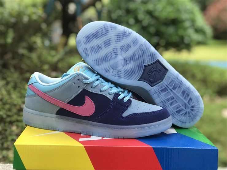 Run The Jewels Nike SB Dunk Low Deep Royal Blue Active Pink DO9404-400