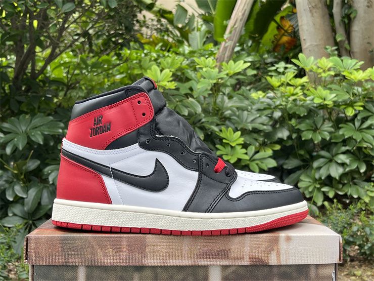 Air Jordan 1 High OG Black Toe Reimagined DZ5485-106 Cheap Basketball Shoes