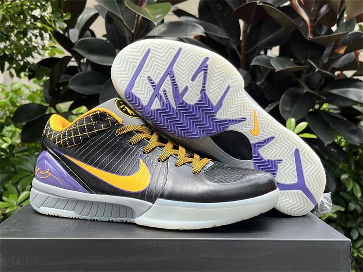 Nike Kobe 4 Protro Carpe Diem AV6339-001