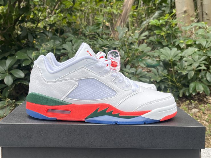 Air Jordan 5 Low Hurricanes FQ1316-018