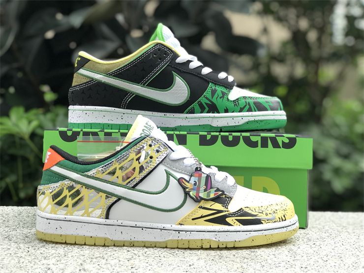 Division Street x Nike Dunk Low What The Duck Away University of Oregon PE HV1454-100