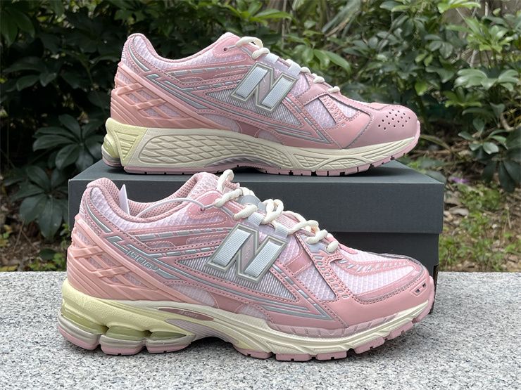 New Balance 1906R Lunar New Year Pink M1906NLN