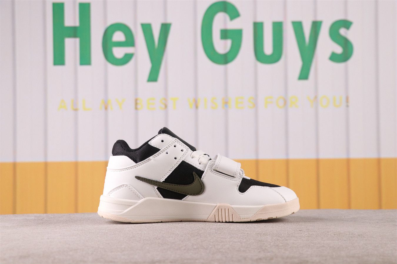 Travis Scott x Jordan Cut The Check FZ8117-041
